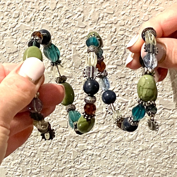 Beaded Stretch Bracelet - Picture 3 of 5